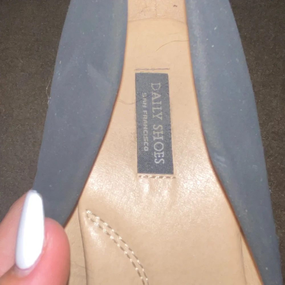 Formal heels - Picture 2 of 3